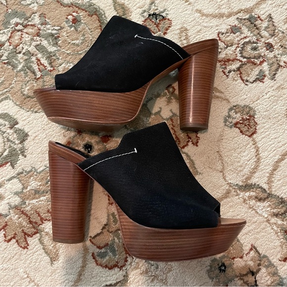 10 Crosby Derek Phillip Lam Platform Leather 9.5 Shoes Heels Mules Black - Picture 2 of 5